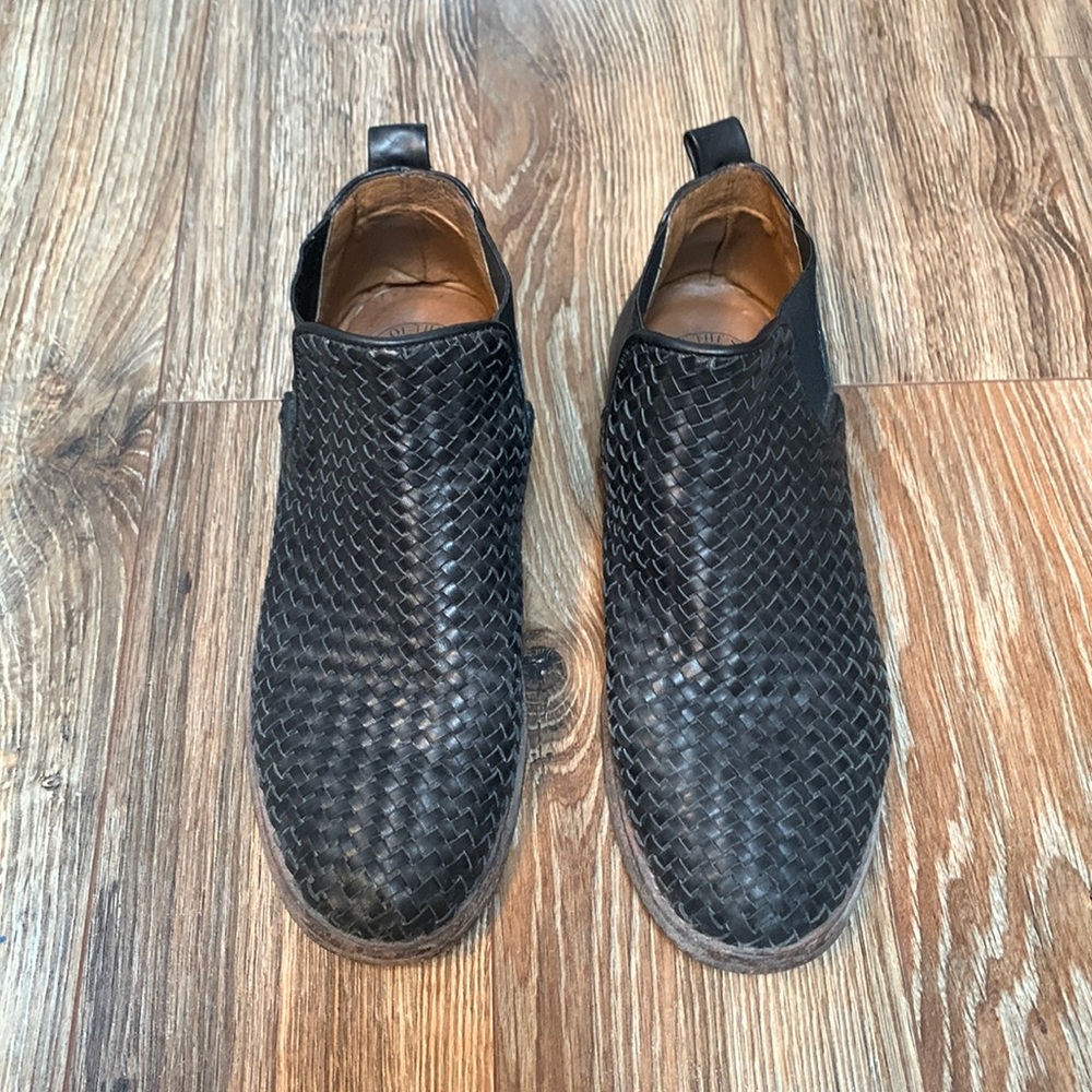 Sutro weave chelsea boot